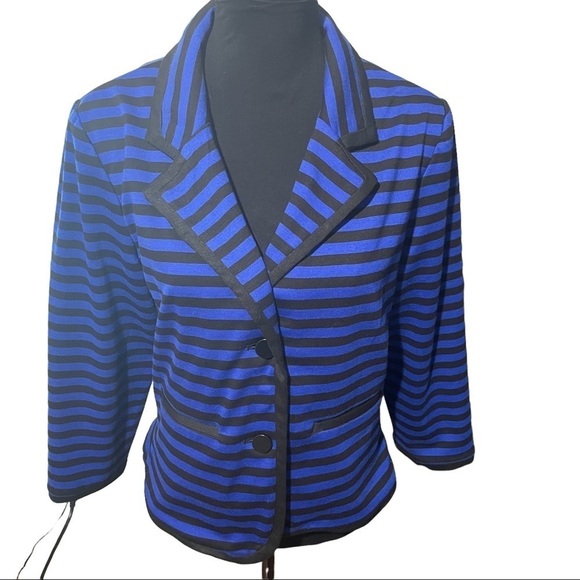 𝅺SANDRO Studio Black & Blue Striped Business Attire Blazer - Picture 1 of 5